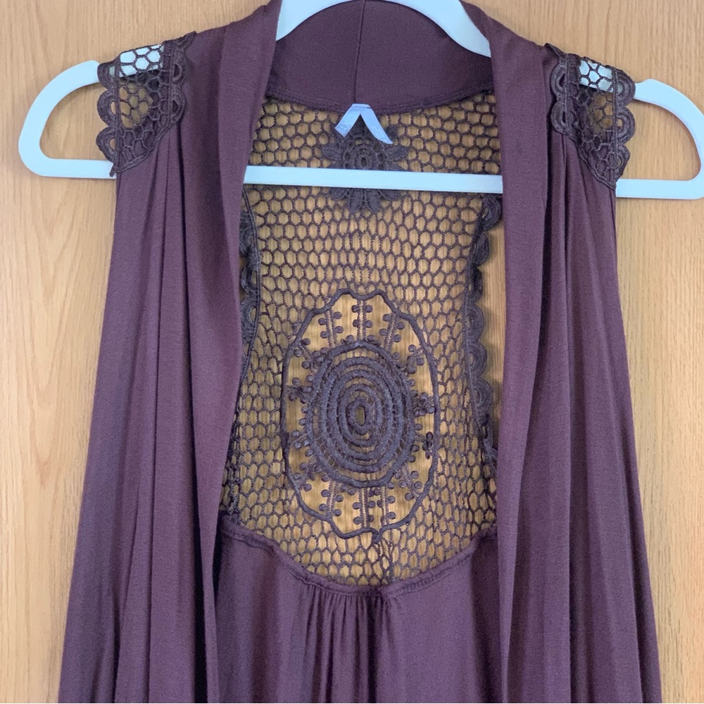 MAX RAVE Sleeveless Open Cardigan Crochet Embroidered Back 2 Available colors - Picture 5 of 11